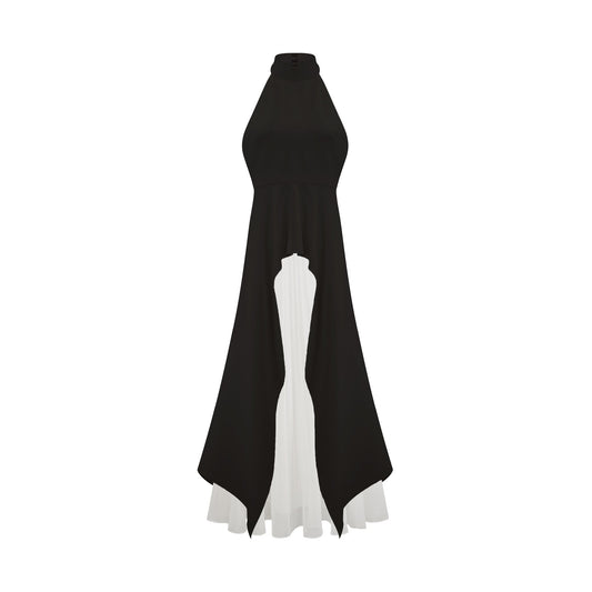 Vestido largo con capas y cuello halter