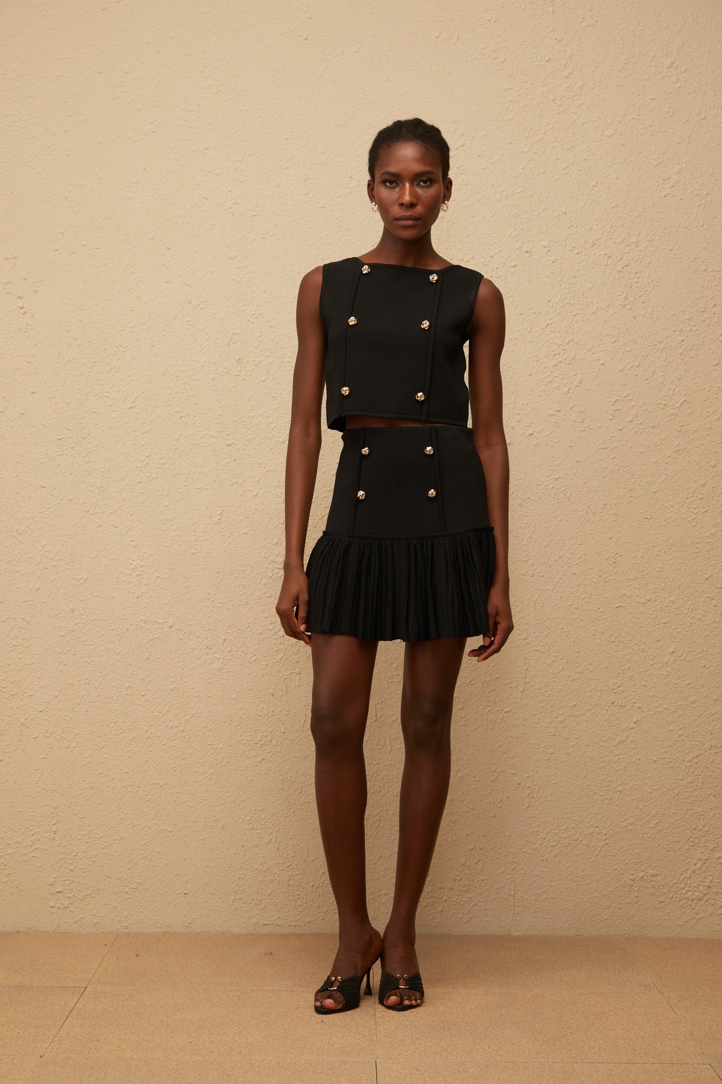 Conjunto de top y falda de punto