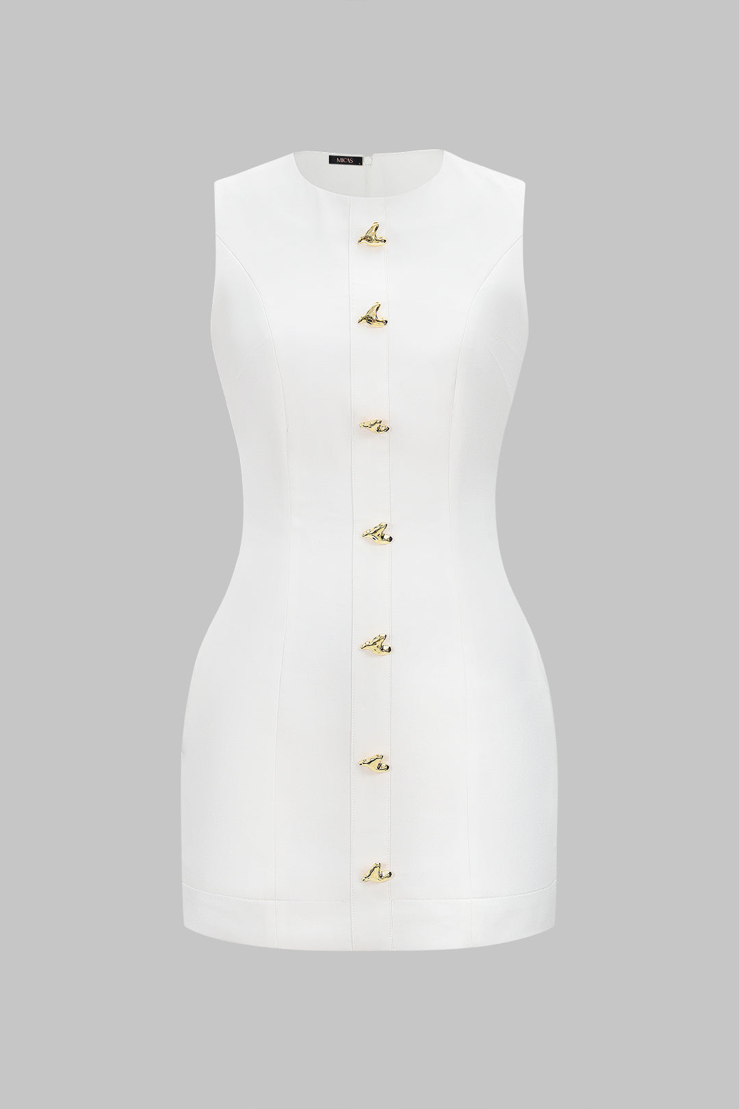 Minivestido sin mangas con cuello redondo y botones metálicos en forma de corazón
