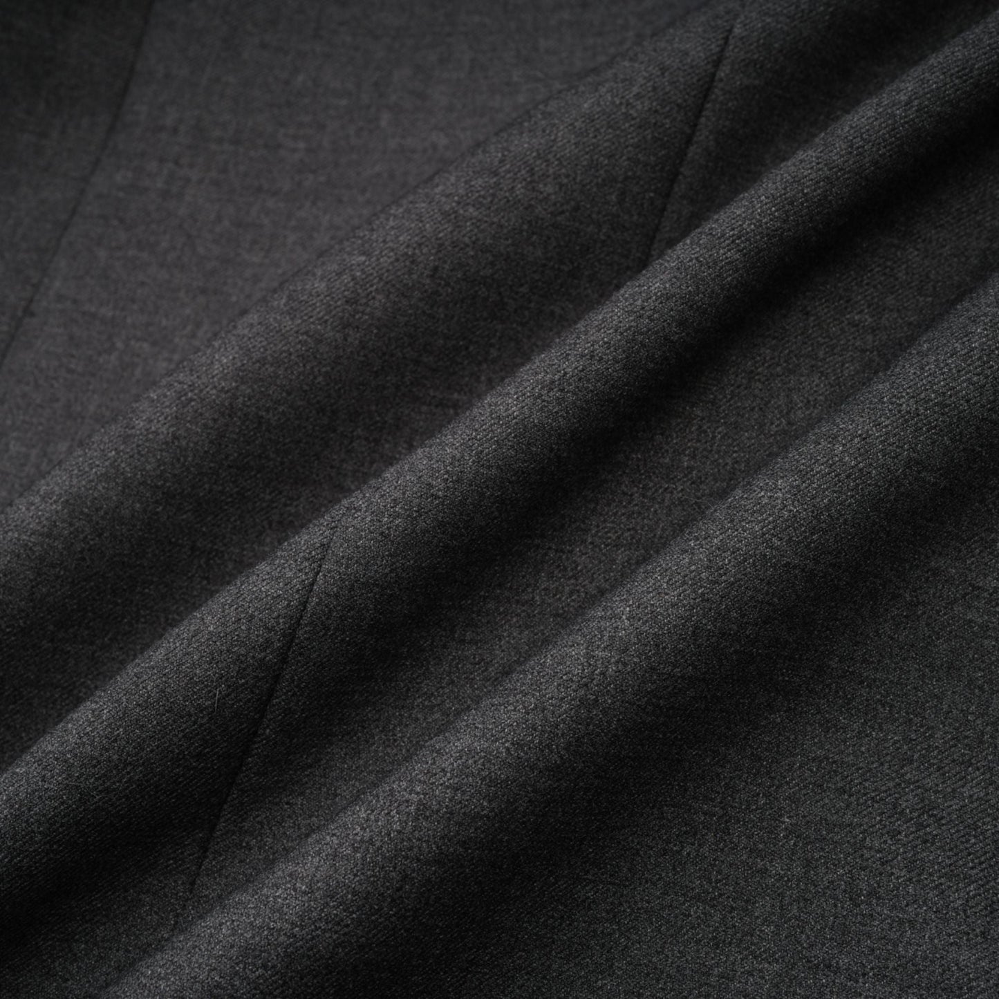 Blazer gris con ribete de encaje
