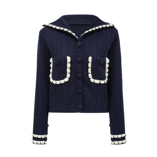 Chaqueta de punto azul marino y pantalones
