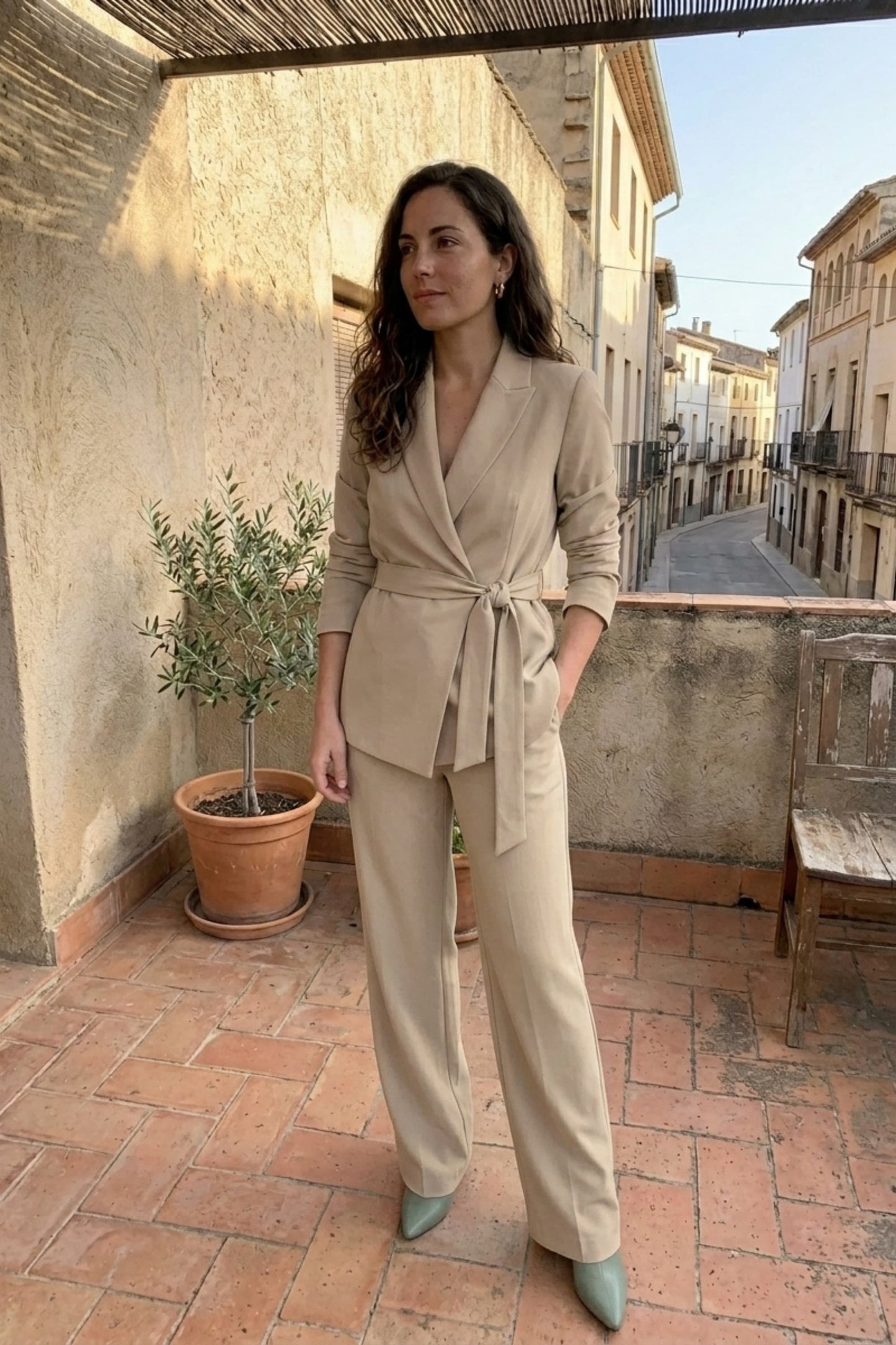 Andrea | Traje casual y elegante